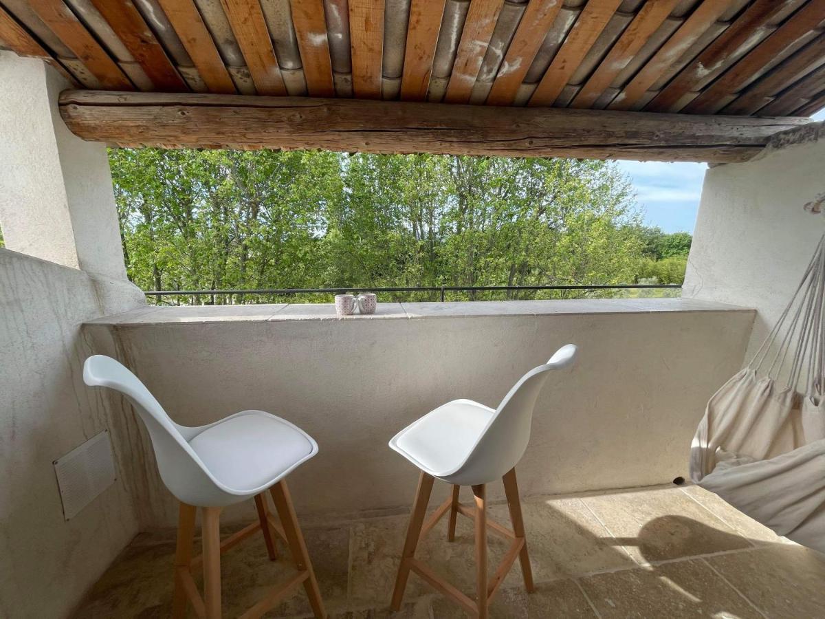 Appartement De Charme Sud Luberon Classe 4 Etoiles Puyvert Exterior photo